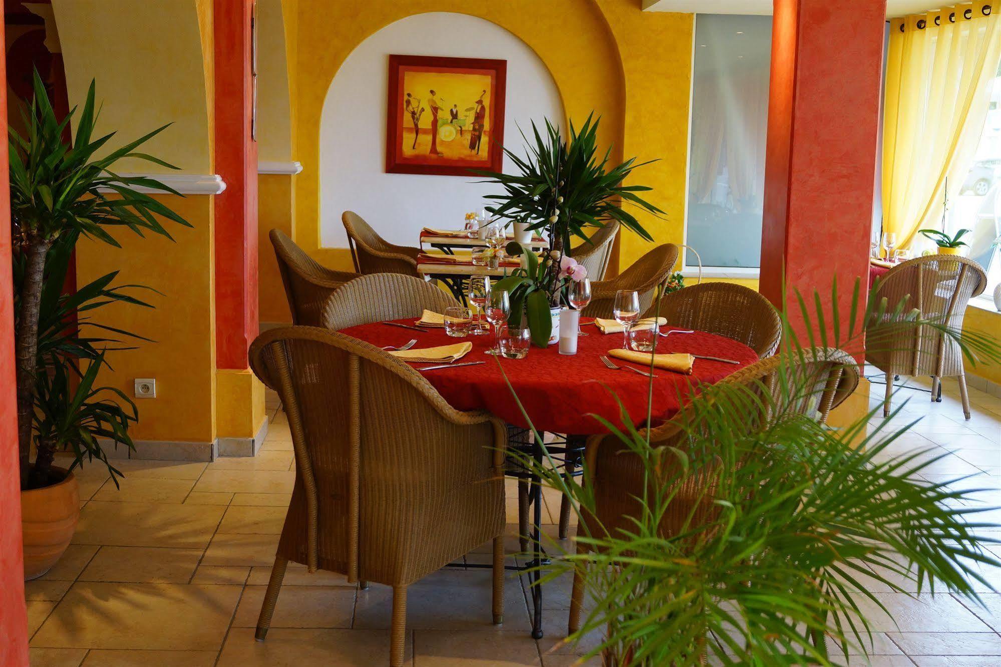 Hotel & Spa La Villa Sainte-Maxime Bagian luar foto