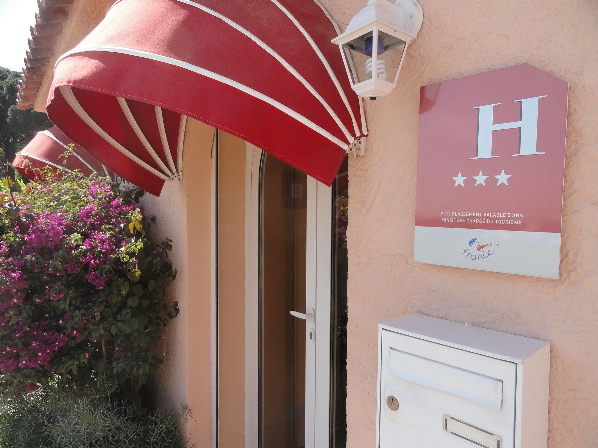 Hotel & Spa La Villa Sainte-Maxime Bagian luar foto