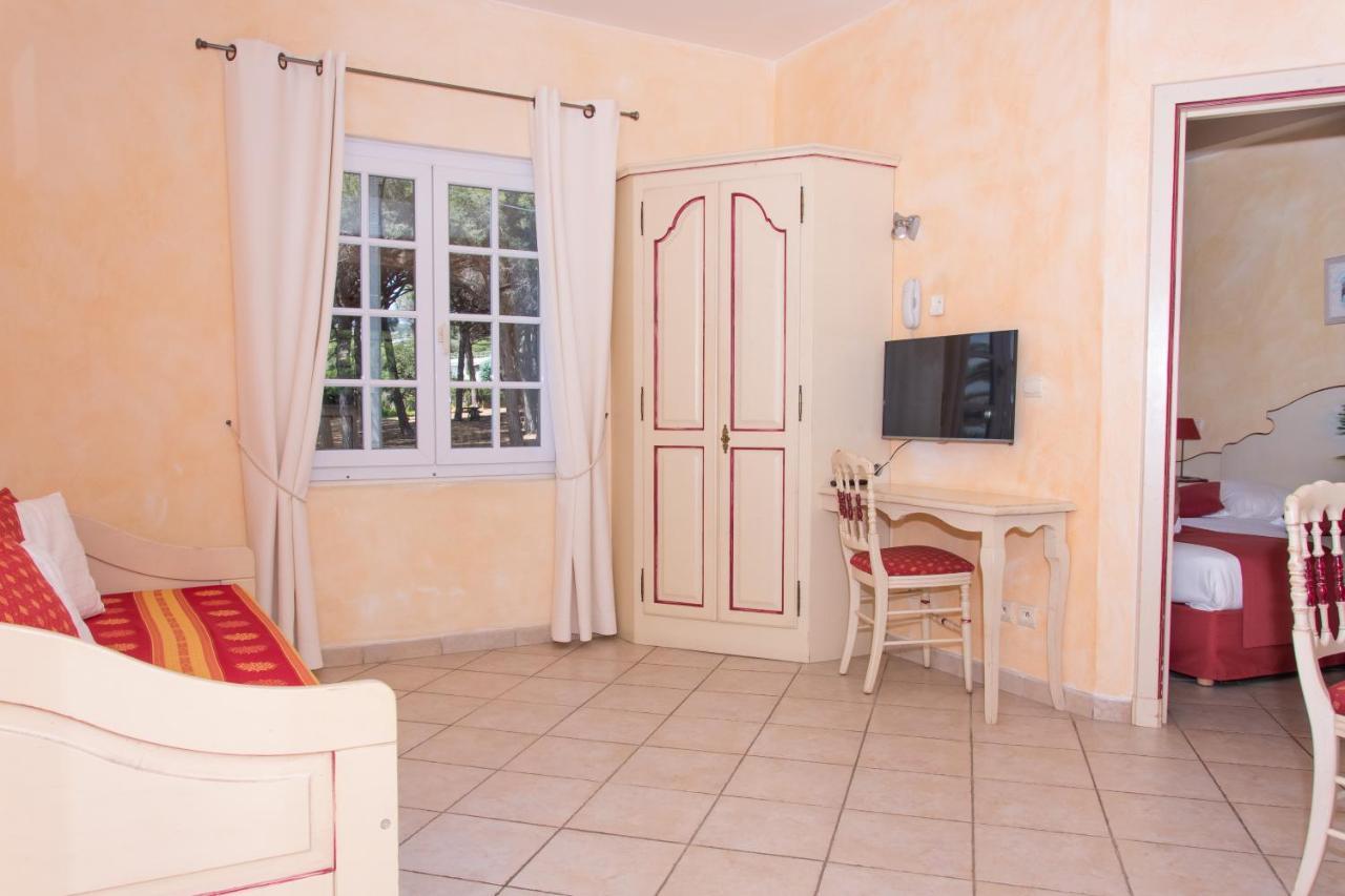 Hotel & Spa La Villa Sainte-Maxime Bagian luar foto